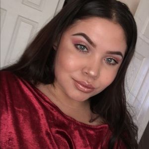 Meet your Posher, Lexi