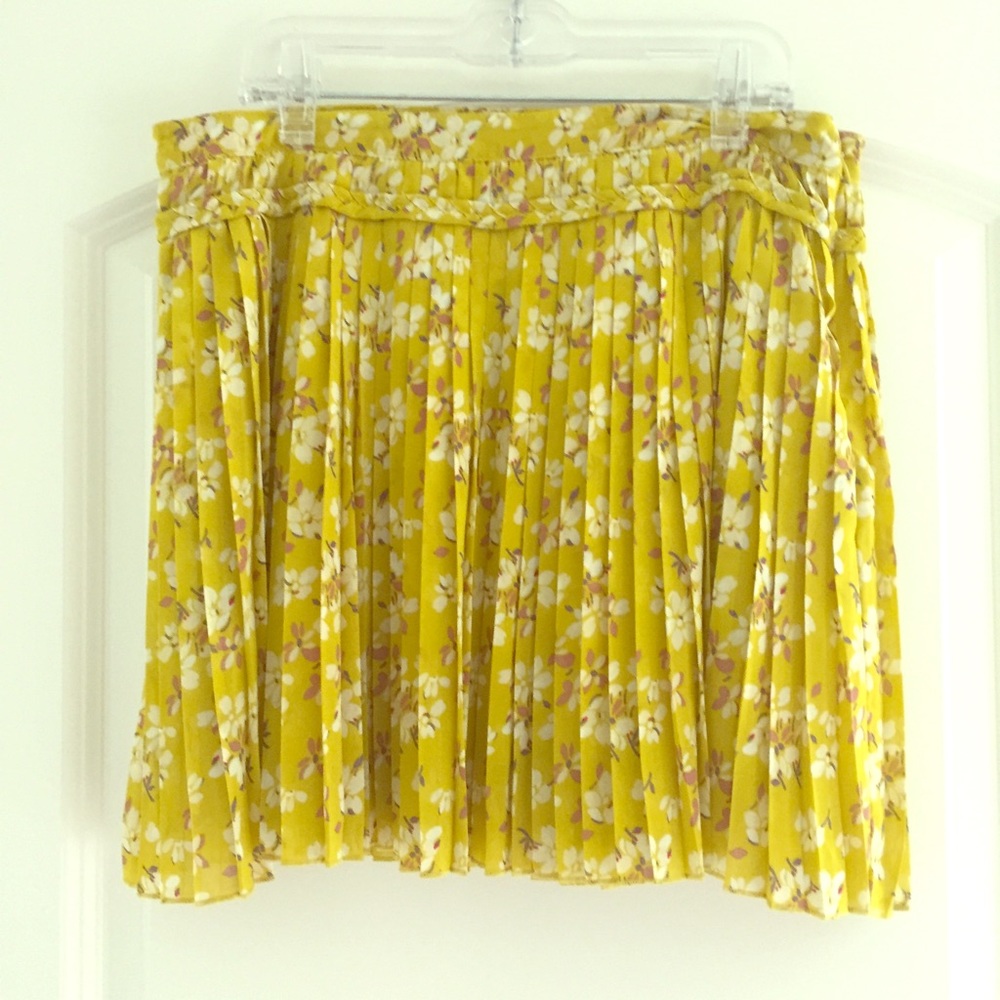 Pleated Spring Skirt!🌼