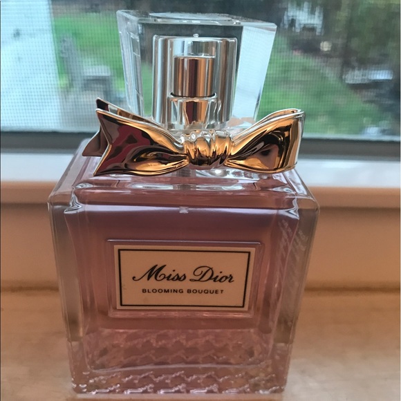 Meet your Posher, Gelsa - Picture 1 of 1