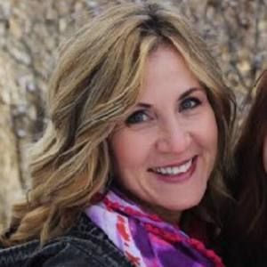 Meet your Posher, Jana