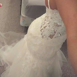 Wedding dress