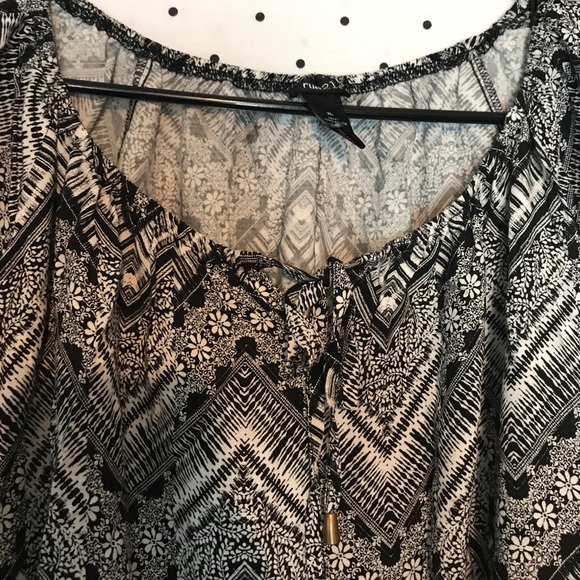 Romper - Picture 4 of 4