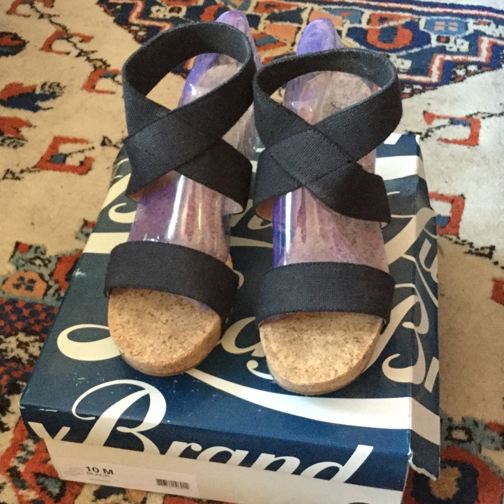 Lucky Brand "Marinah" size 10M