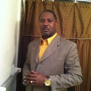 Meet your Posher, Johnell