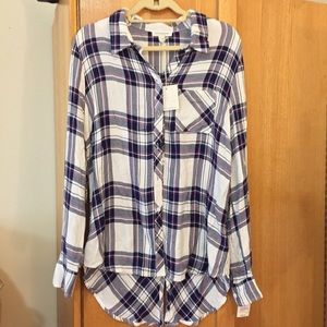 NEVER WORN flannel button down!