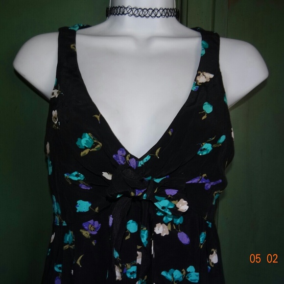 Forever 21Black Floral Dress - Picture 2 of 5