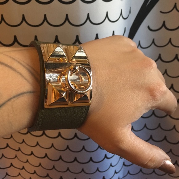 Olive and Gold o-ring stud cuff - Picture 2 of 2