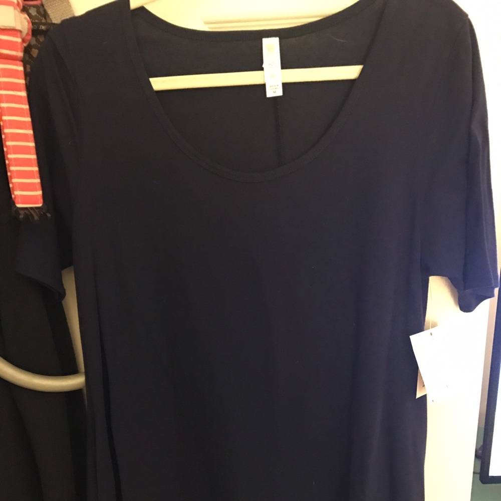 Navy Lularoe BNWT Perfect Tee