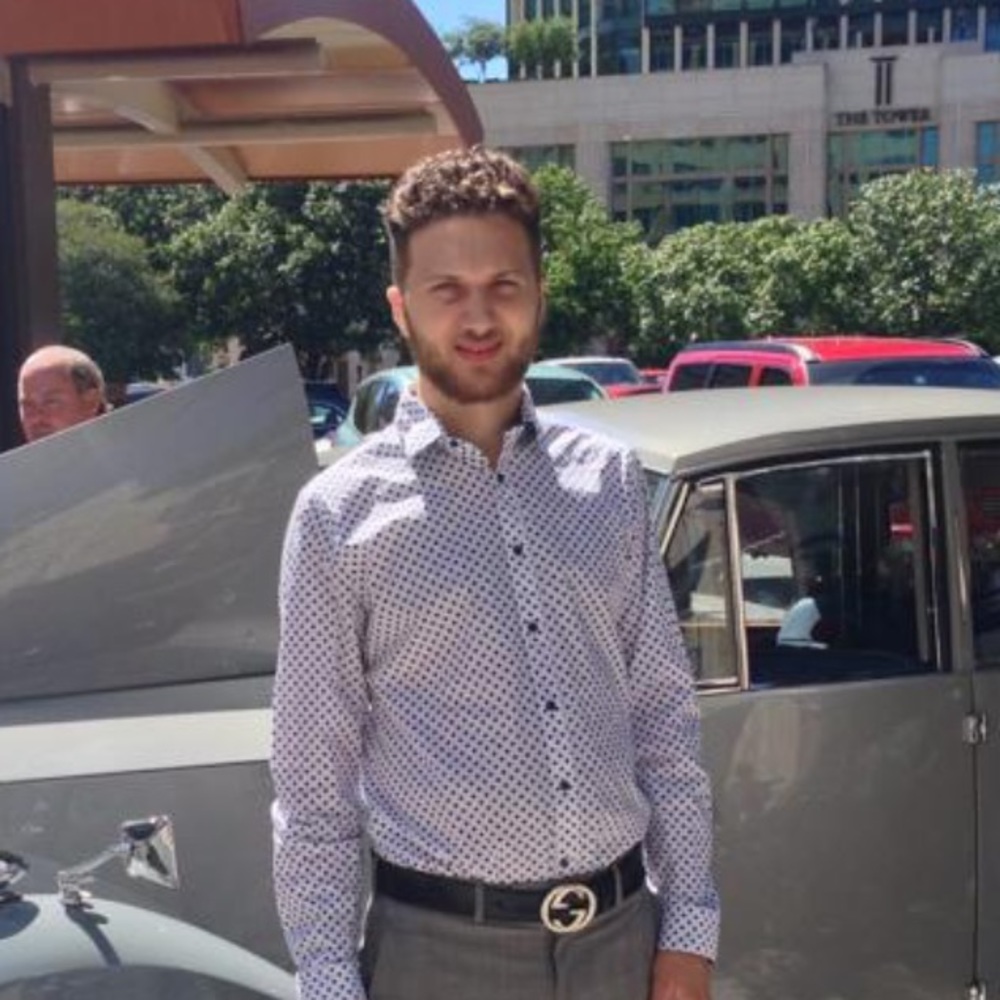 Meet your Posher, Ronnie