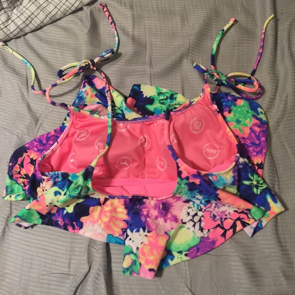 PINK Victoria's Secret neon floral bikini top - Picture 2 of 3