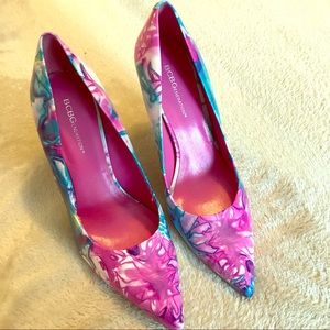 BCBGeneration Blue and Pink Pointy Toe Heel