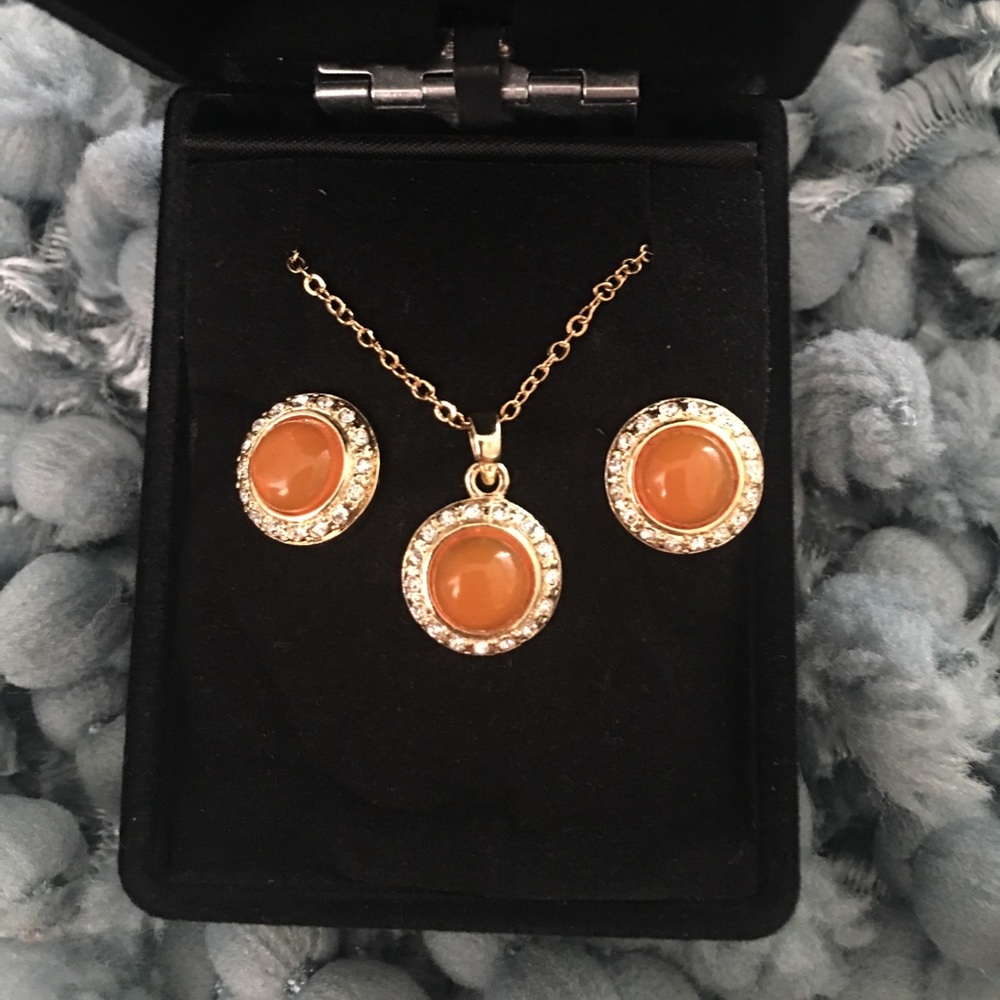Necklace and Earrings Set