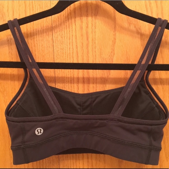 🌺sold🌺Lululemon sports bra size 4 - Picture 2 of 2