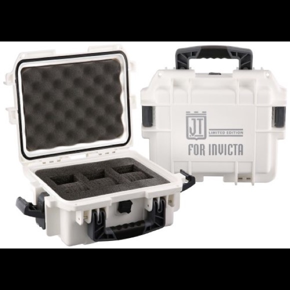 New Invicta Jason Taylor Edition Wrist Watch - Picture 3 of 3