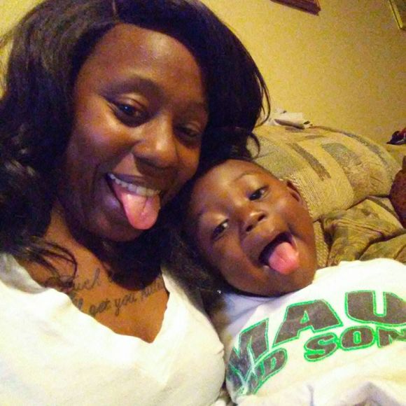 Meet your Posher, Sable - Picture 1 of 1