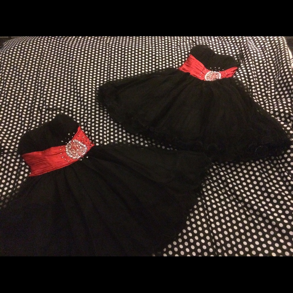 Special Occasion/Prom Dresses