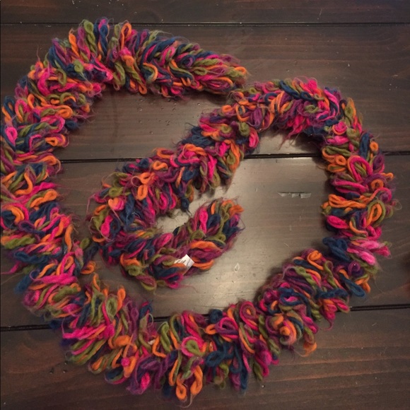 Scarf - Picture 2 of 2