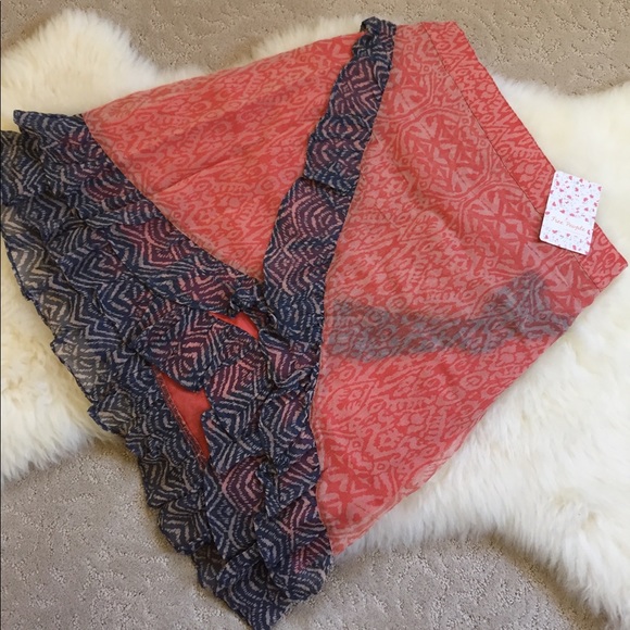 Size 6 Left- Free People Skirt Around World - Picture 3 of 5