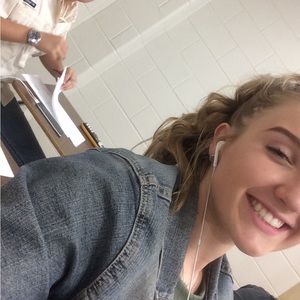 Meet your Posher, Emma