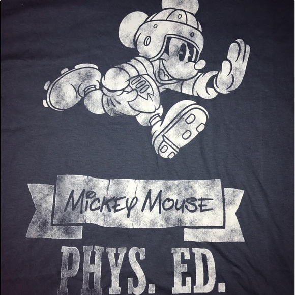 Disneystore football micky mouse xl tshirt - Picture 2 of 3