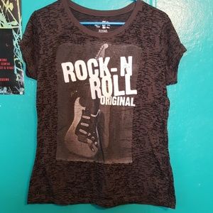 Rock-n-rock tee shirt.