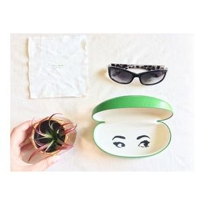 • Kate Spade Shades • Black with Print Interior •