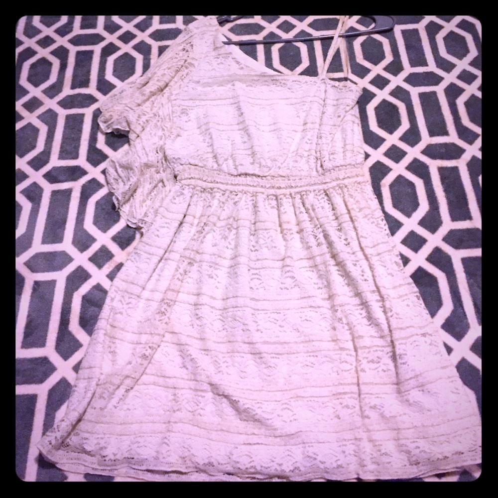 Eggshell lace dress