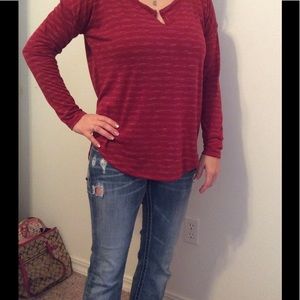 Old Navy woman's high low longsleeve tshirt
