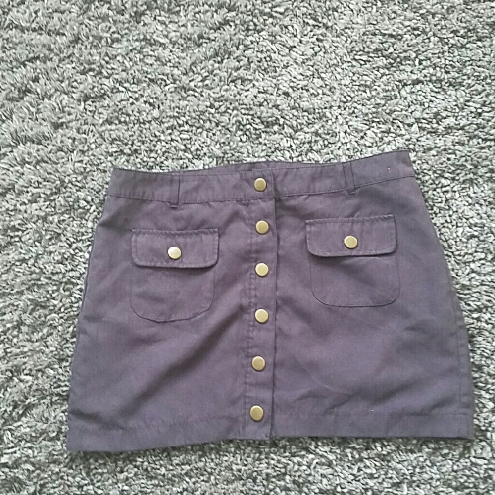 Faux sued purple button mini skirt