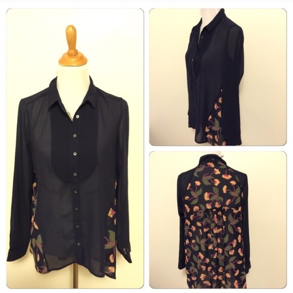Anthropologie Tops - Anthropologie sheer button down