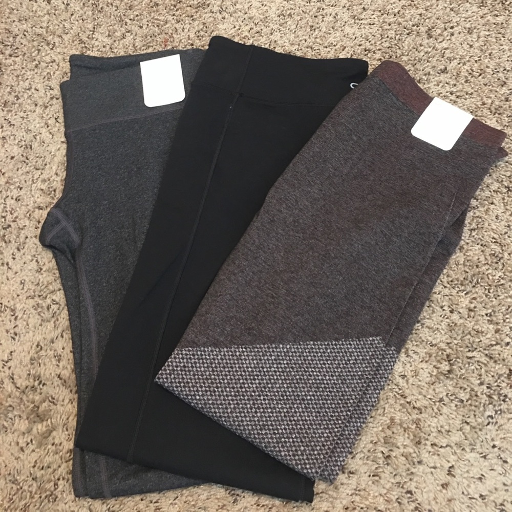 NWT bundle of gap fit yoga pants