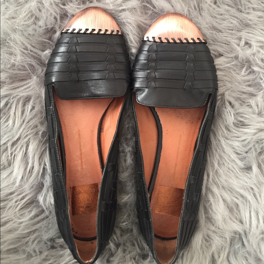 Black with brass metal toe flats #dolcevita