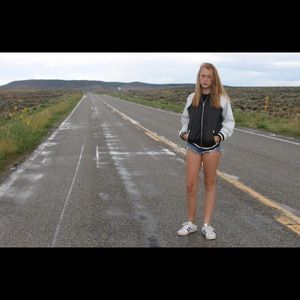 Meet your Posher, Juniper