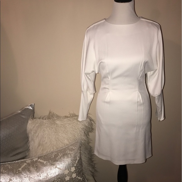 Structured and textured Intropia Cream Dress - Picture 6 of 8