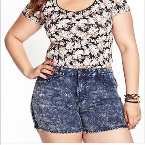Forever21 plus size shorts