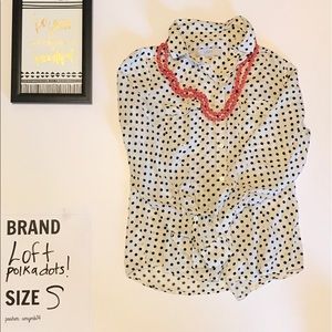 🚨 Donate July 🚨 Loft Polka Dot Button Down