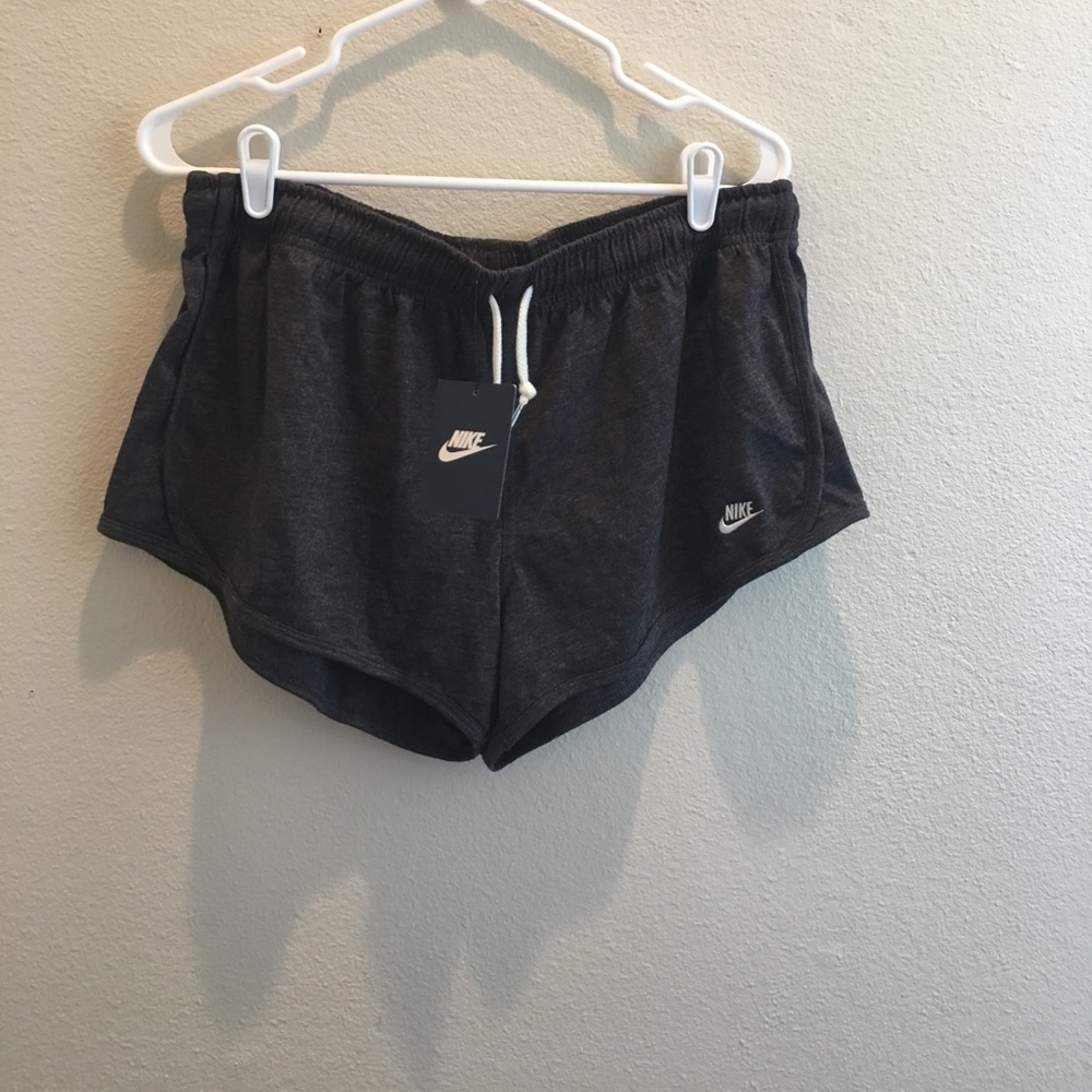 NWT NIKE RUNNING SHORTS
