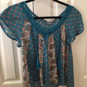 Boho hollister patterned shirt
