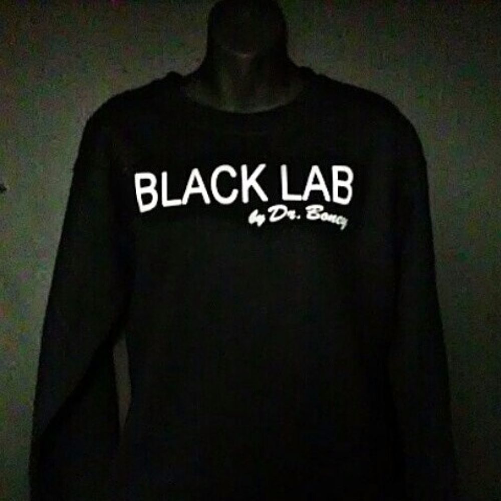 (BLACK LAB " BY DR.BONEY ) CREW NECK SWEATSHIRT - Picture 1 of 1