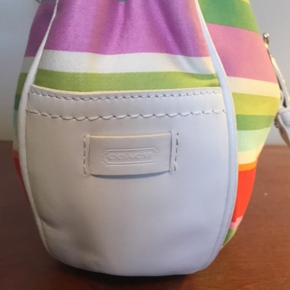 Authentic Coach Purse - Picture 4 of 7
