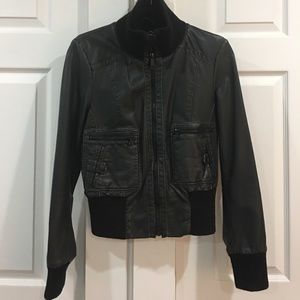 Levi's black leather jacket size size small