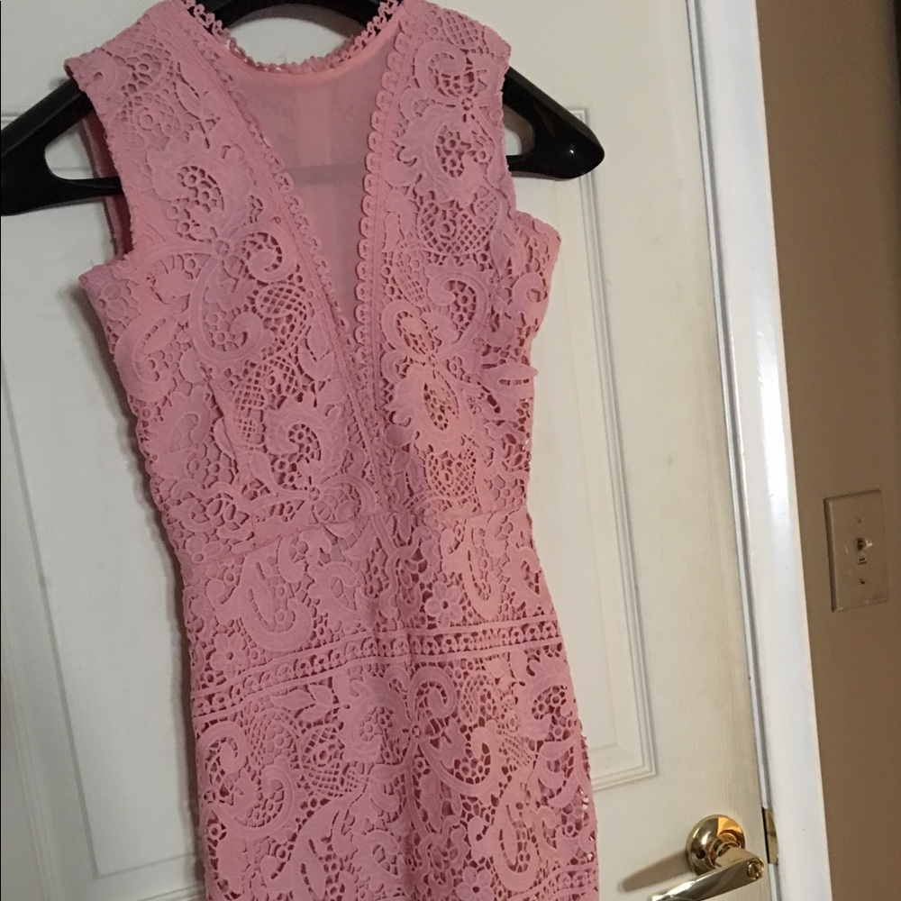 Dress - Picture 2 of 3
