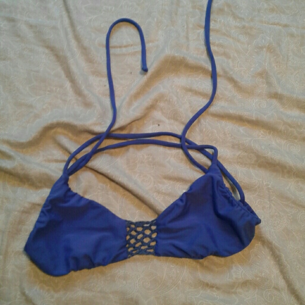 Posh pua swim top