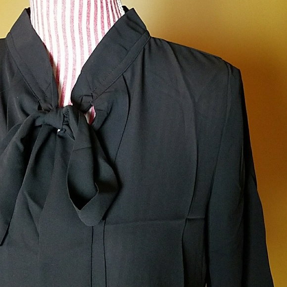 LAST ONE! Black Neck Tie Blouse - Picture 4 of 4