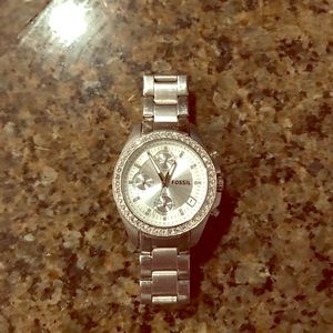 Sliver fossil watch