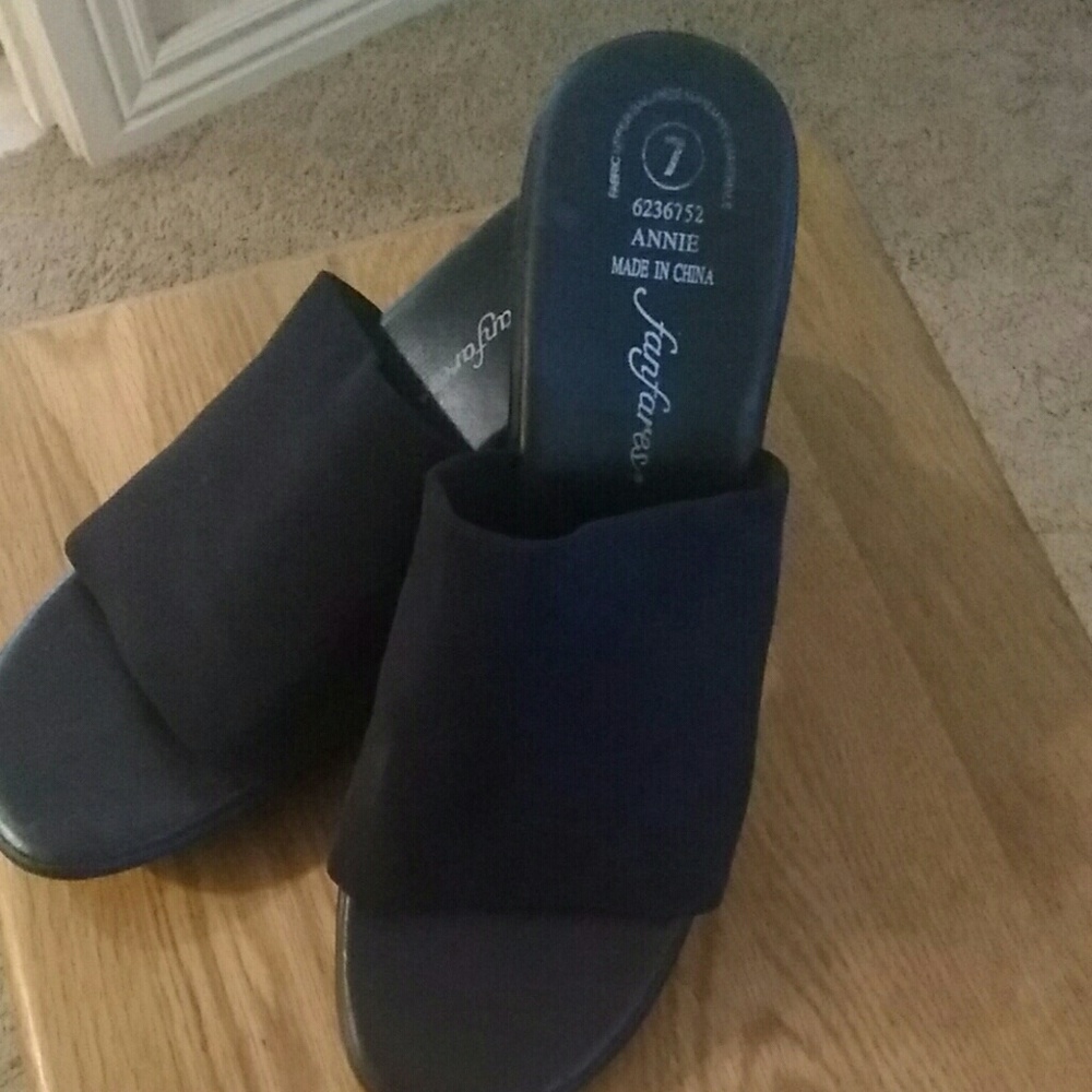 Fanfares slip on❤