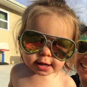 Meet your Posher, Carly