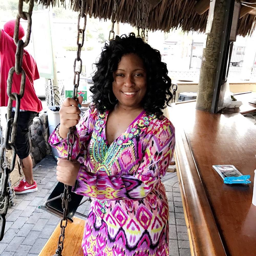 Meet your Posher, Shadon