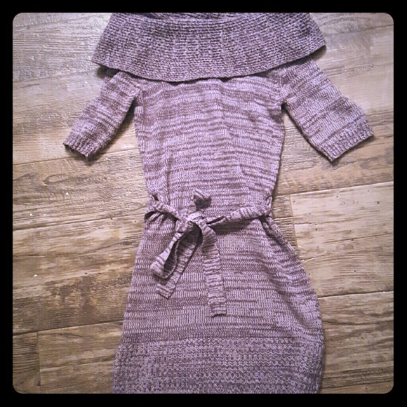 XS Gray Mudd sweater-dress with wrap around collar - Picture 1 of 2