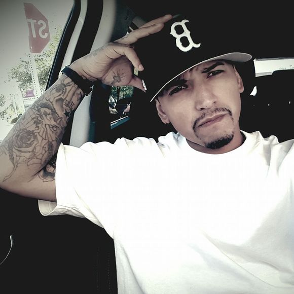 Meet your Posher, Derrick - Picture 1 of 1